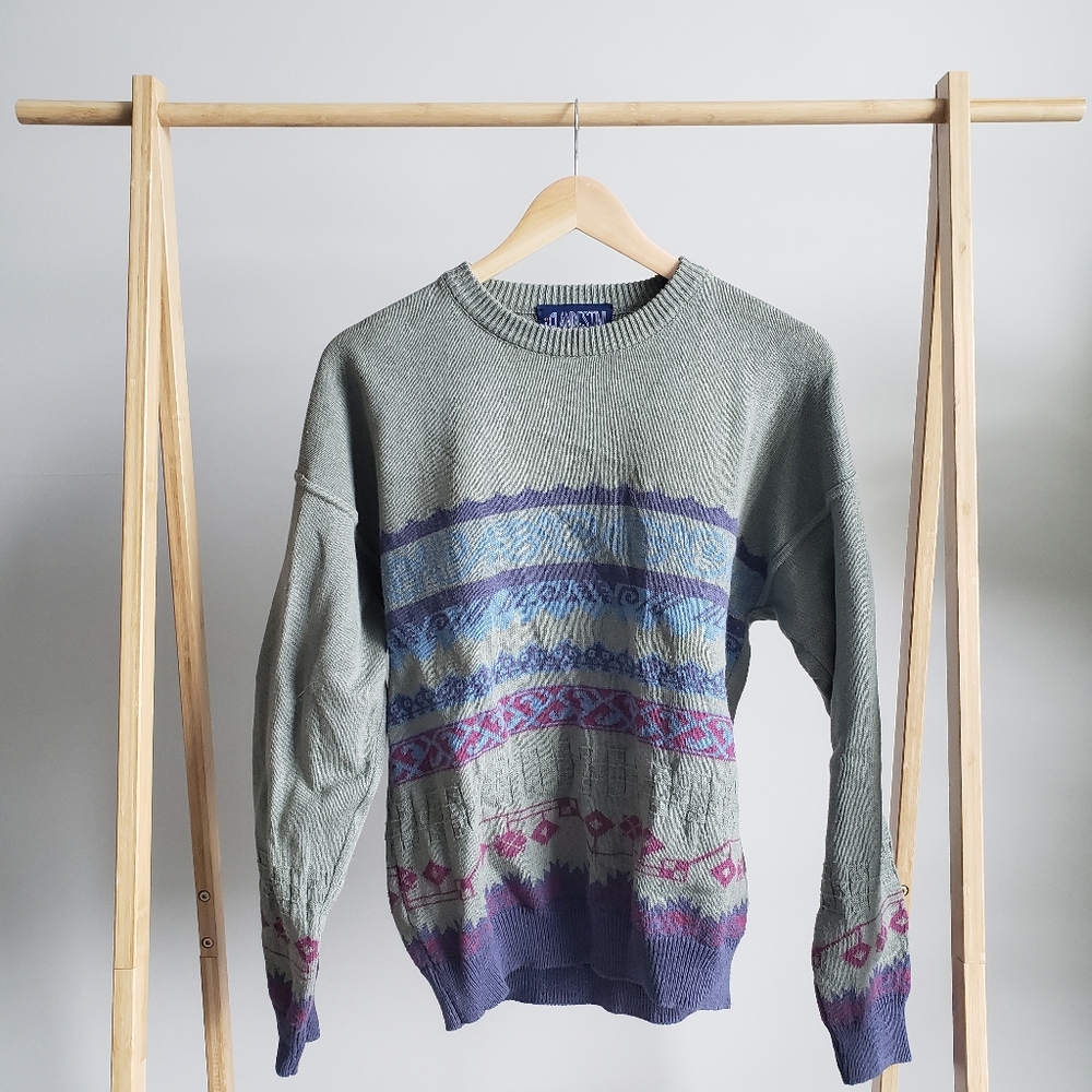 VINTAGE Design Sweater
